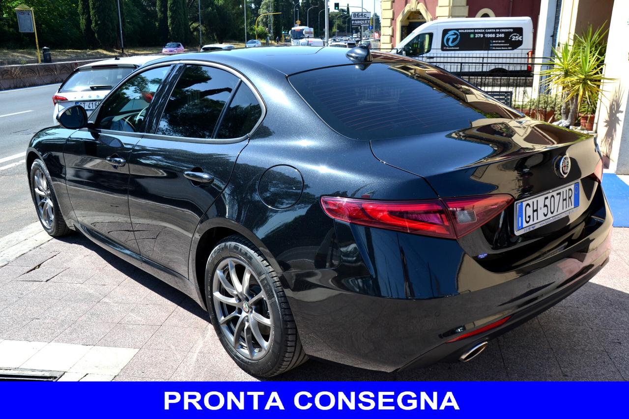 Alfa Romeo Giulia 2.0 TURBO 200CV AT8! Prezzo vero senza vincoli Unipro, fatturabile e italiana Garanzia 12 mesi inclusa!