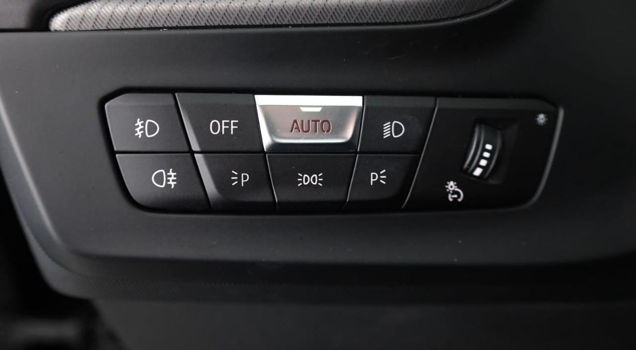 Bmw 118i 5p. Msport Manuale Benzina Tetto Shadow Pac luci Pelle