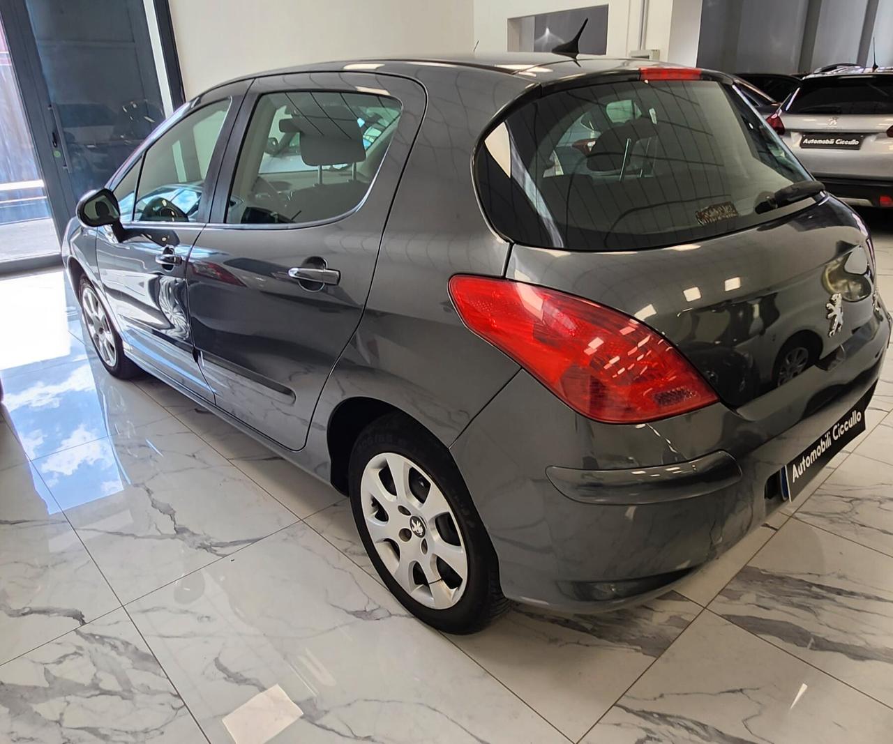 Peugeot 308 1.6 HDi 90CV FAP 5p. Premium