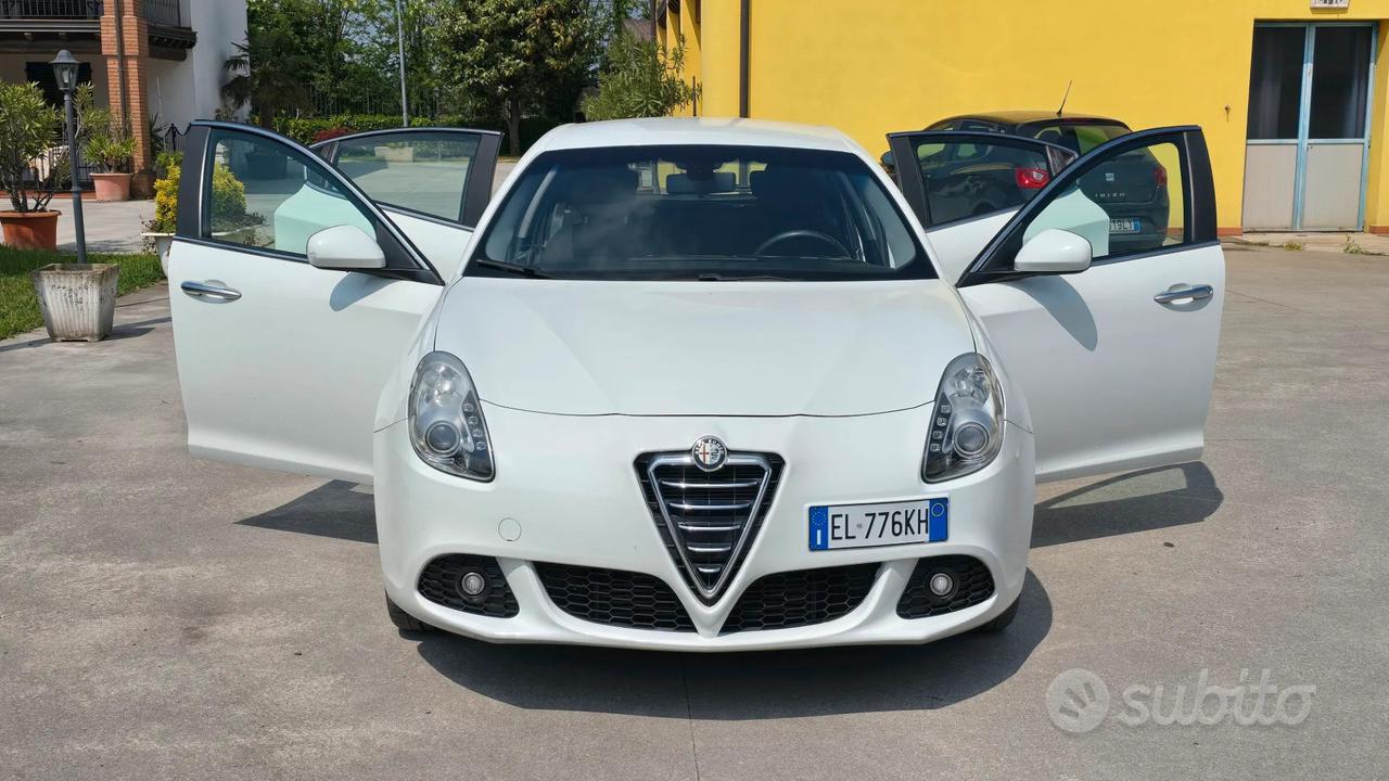 ALFA ROMEO GIULIETTA TENUTA MOLTO BENE