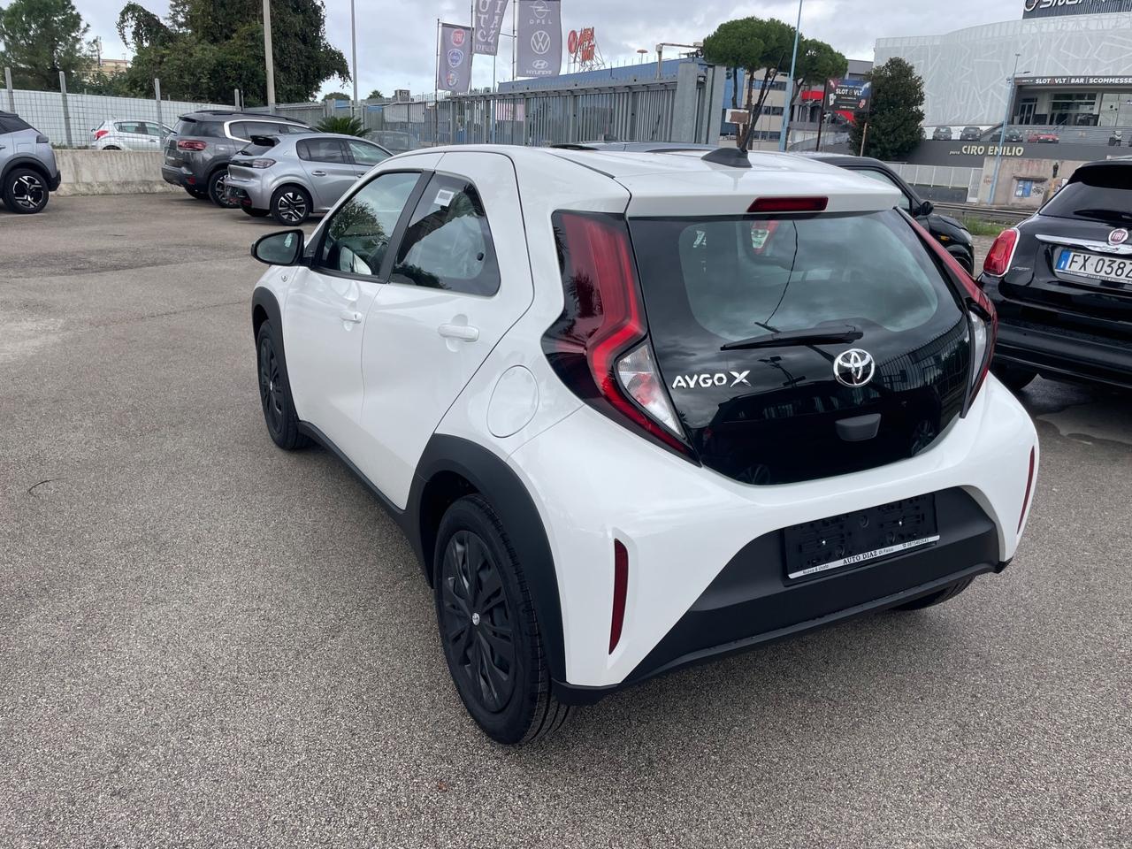 Toyota Aygo X nuova a*f*f*a*r*e