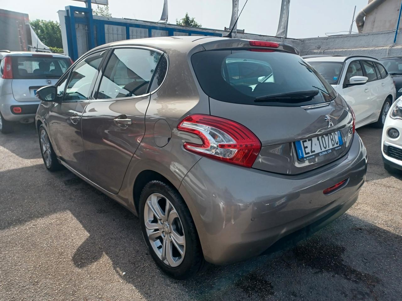 Peugeot 208 1.6 e-HDI 5 porte Allure ANNO 2015