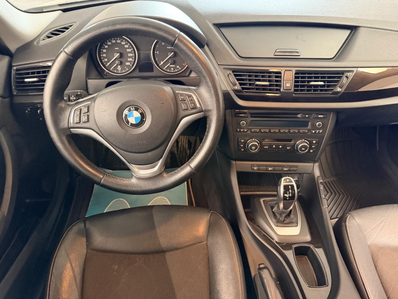 Bmw X1 sDrive18d X Line