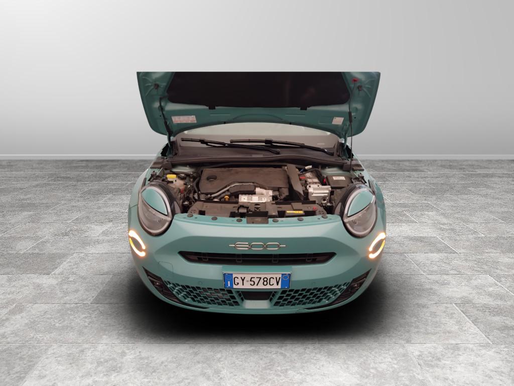 FIAT 600 IV 2023 - 600 1.2 hybrid La Prima II 110cv auto