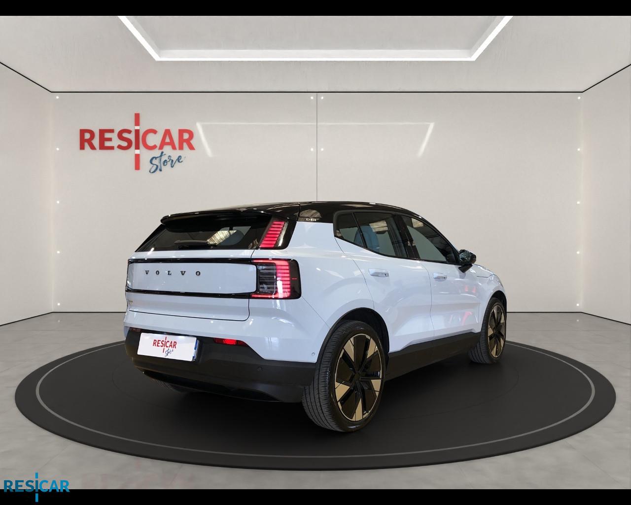 VOLVO EX30 TWIN MOTOR PERFORMANCE ULTRA
