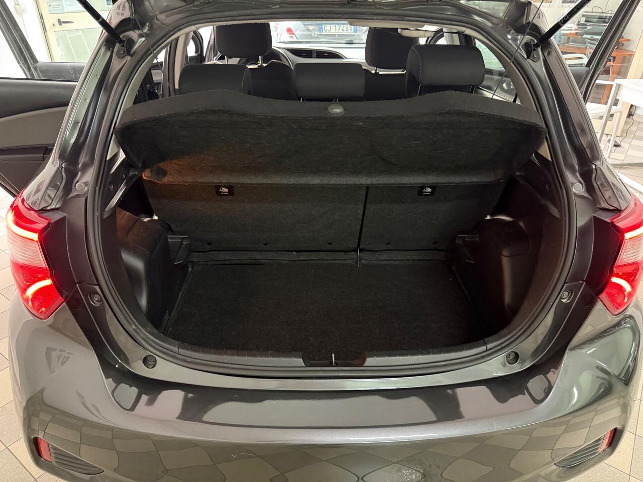 Toyota Yaris 1.5 Hybrid 5 porte Active