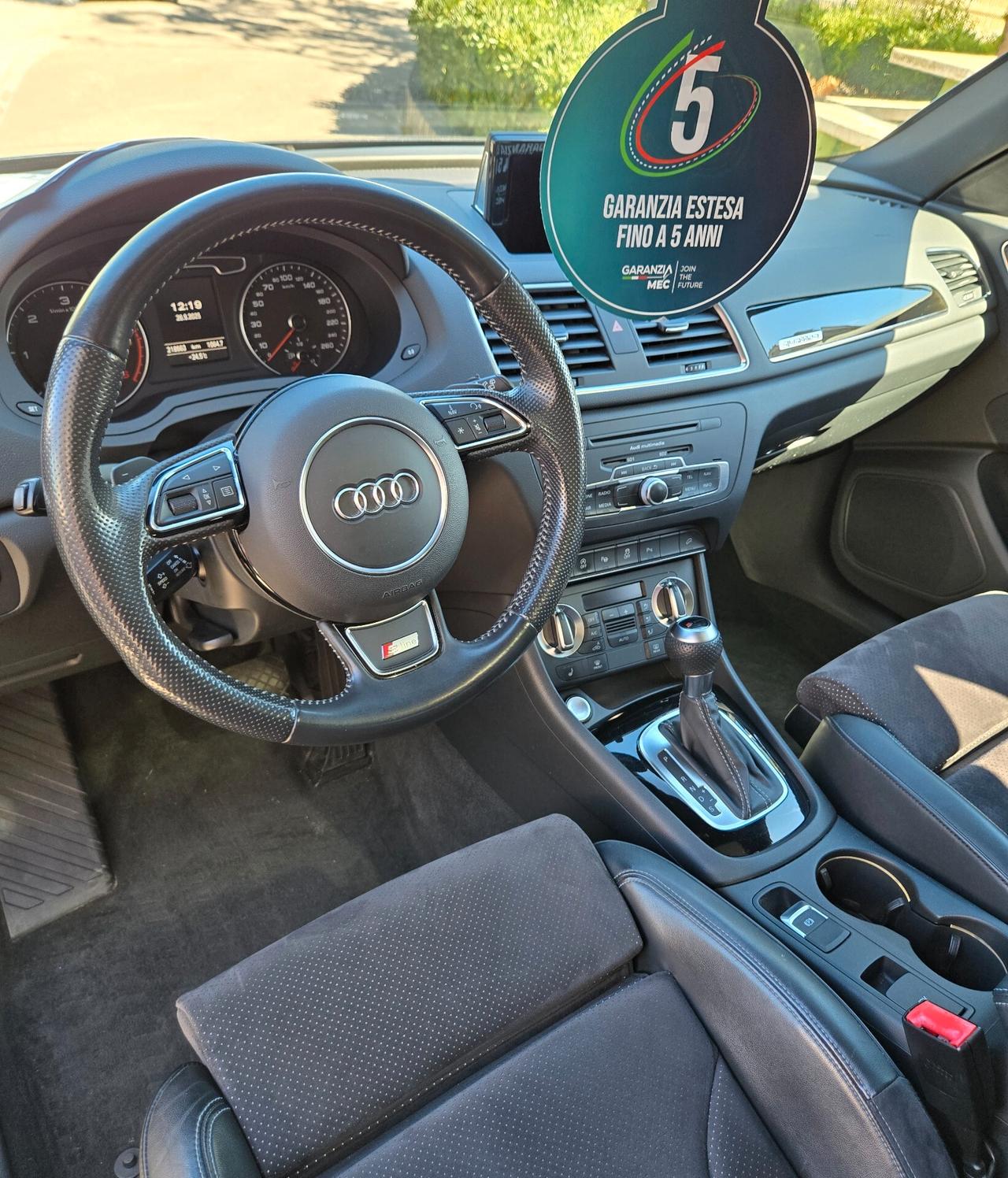 Audi Q3 2.0 TDI quattro 3X S-Line Black Edition Unica in Italia