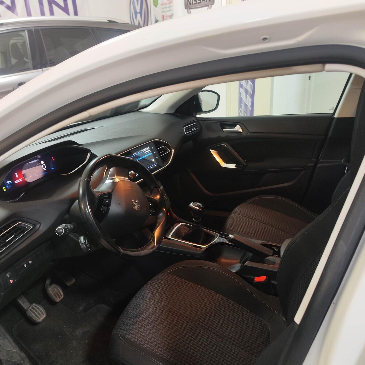 Peugeot 308 BlueHDi 100 S&S SW ACTIVE( 12 mesi di garanzia)