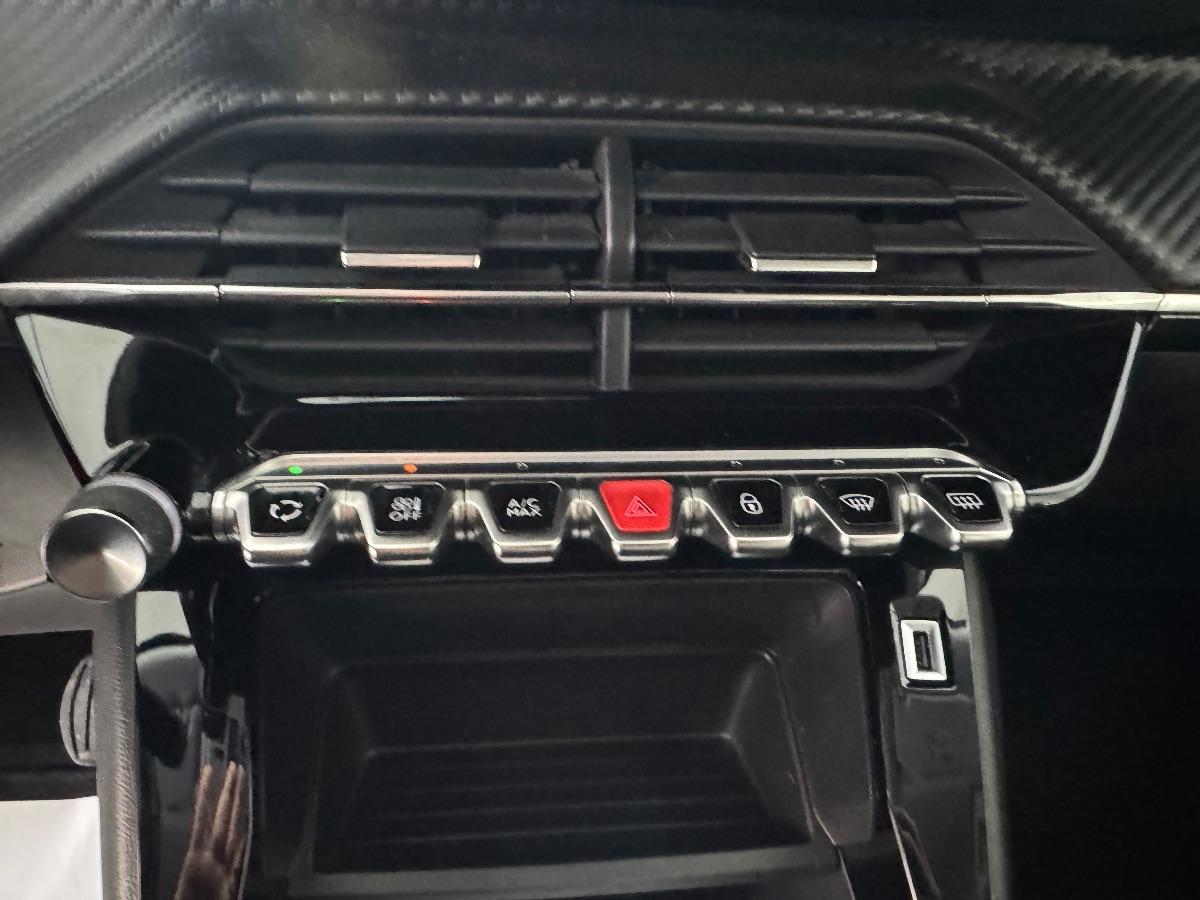 PEUGEOT 2008 BlueHDi 110 S&S Active UNICO PROP/ IVA DEDUCIBILE/ CAR PLAY