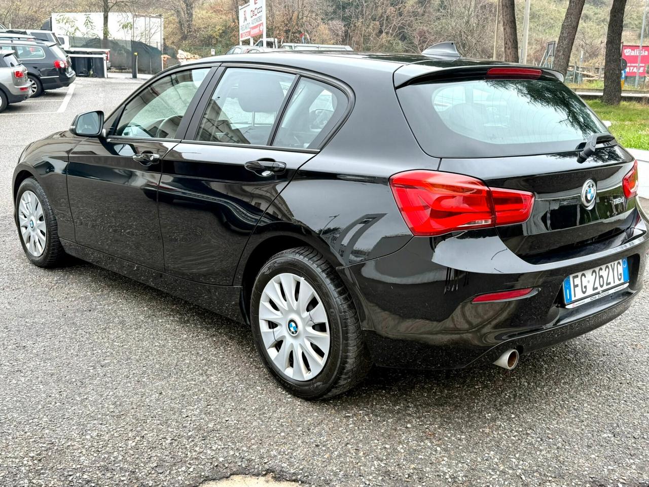 Bmw 116 116d 5p. Automatica Sport