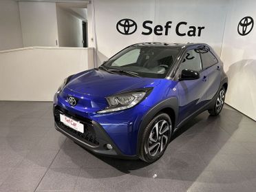Toyota Aygo X 1.0 VVT-i 72 CV 5 porte Trend Km 0 Bi-Tone "JUNIPER BLUE & BLACK"