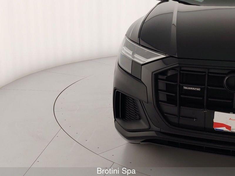 Audi Q8 Q8 45 TDI quattro tiptronic Sport