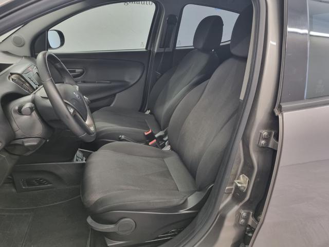LANCIA Ypsilon 1.2 69 CV 5 porte S&S Platinum
