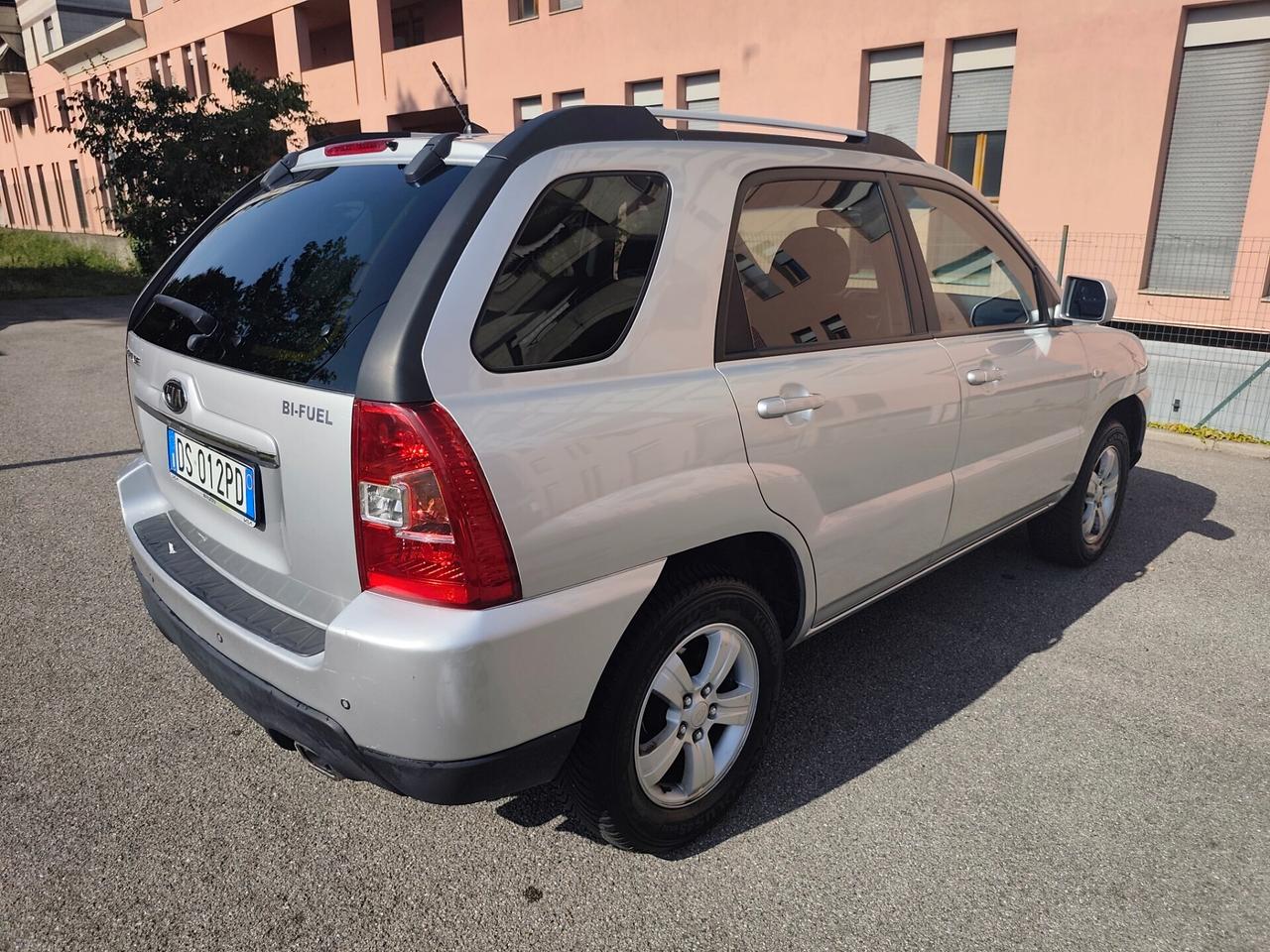 Kia Sportage 2.0 benzina GPL 1 proprietario