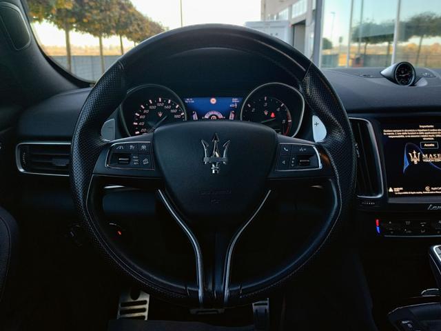 MASERATI Levante V6 Diesel 250 CV AWD Gransport