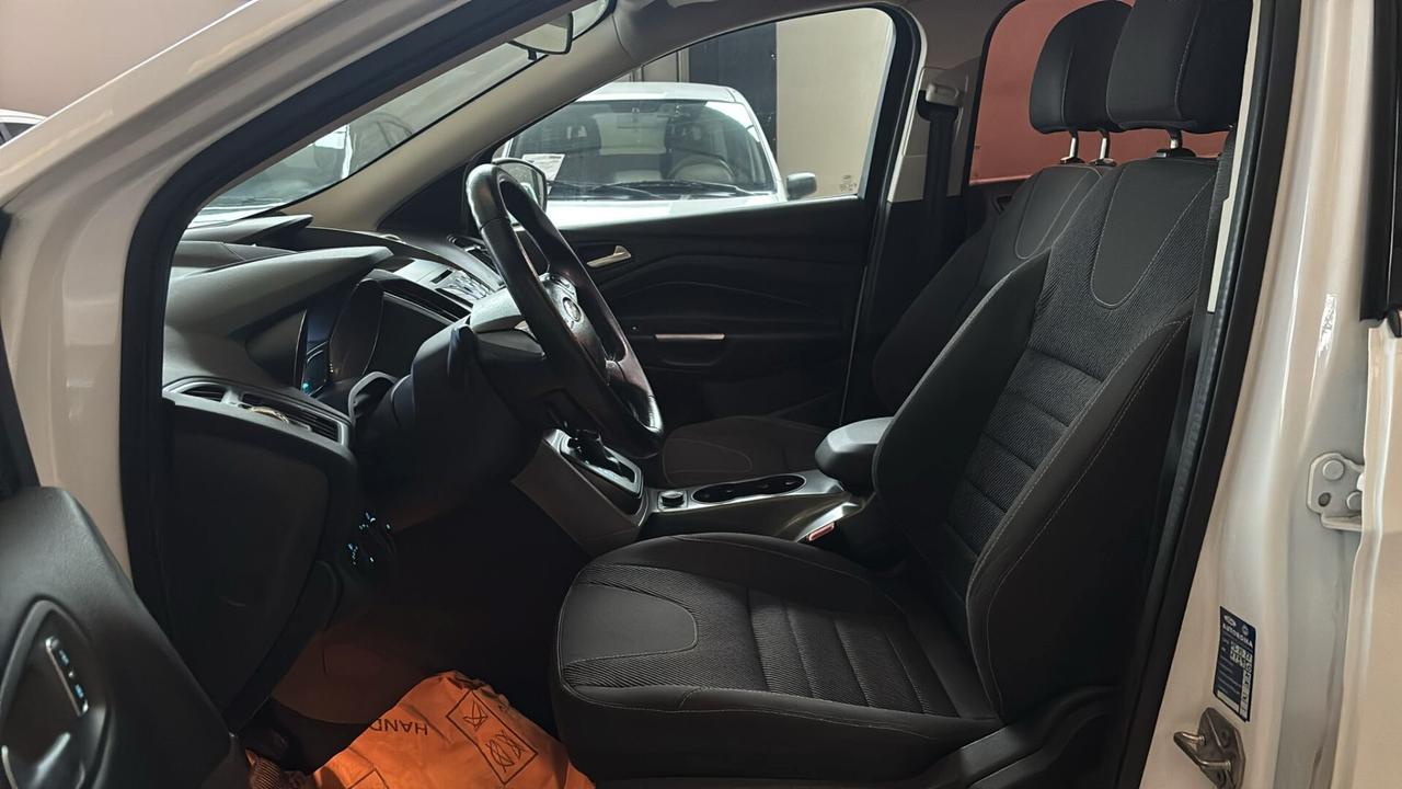Ford Kuga 2.0 TDCI 140 CV 4WD Powershift