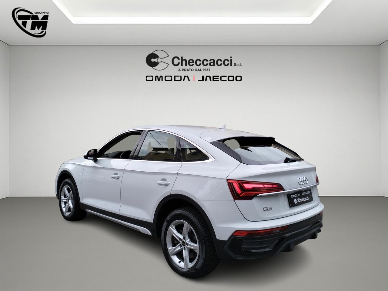 Audi Q5 Sportback 40 2.0 tdi mhev 12V Business quattro s-tronic