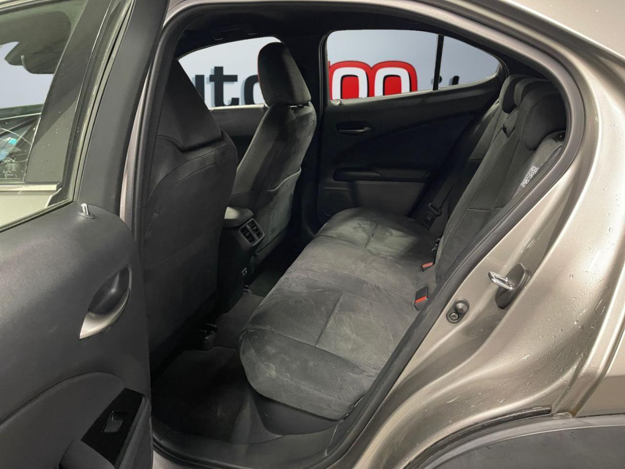 Lexus UX 250h UX Hybrid Business