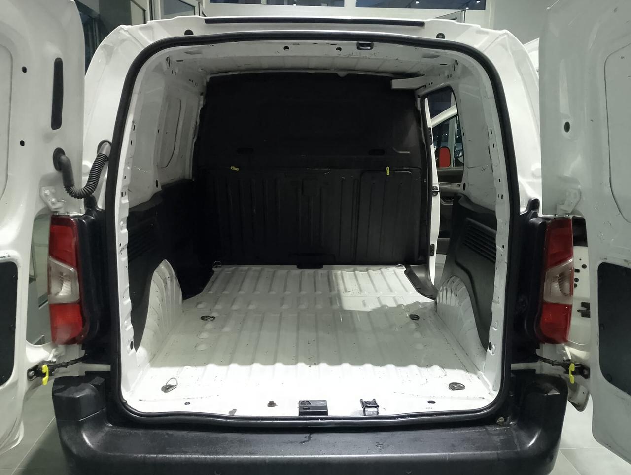 Opel Combo CARGO 2020 4PORTE 3 POSTI FURGONATA 1.5 DIESEL 100CV EDITITION