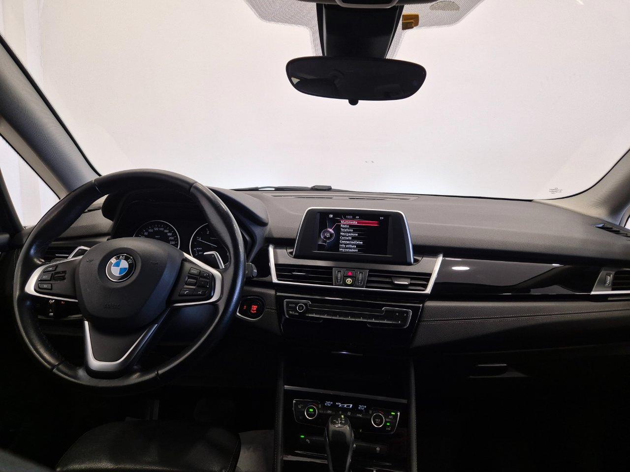 BMW 218 d Active Tourer Luxury auto - Sens. Park. - Cruise/Lim