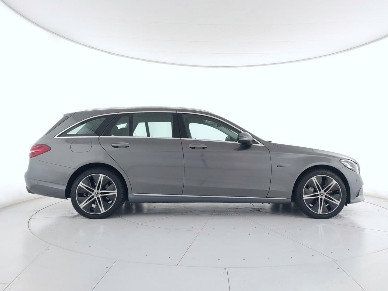 Mercedes-Benz C SW 300 de eq-power Business Extra auto CAMERA+ACC+FULL LED