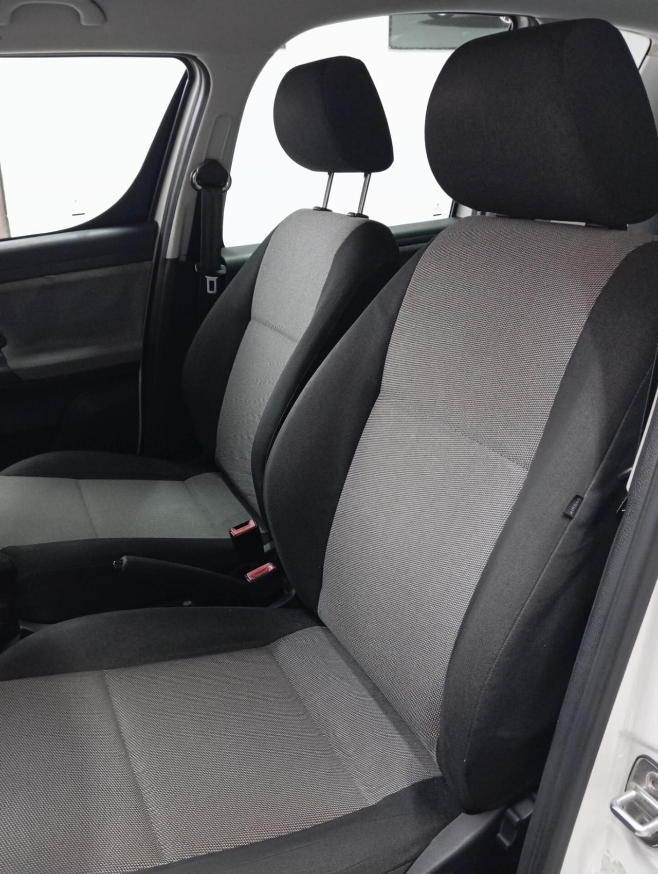 Skoda Roomster 1.2 benzina 70 CV CON GARANZIA