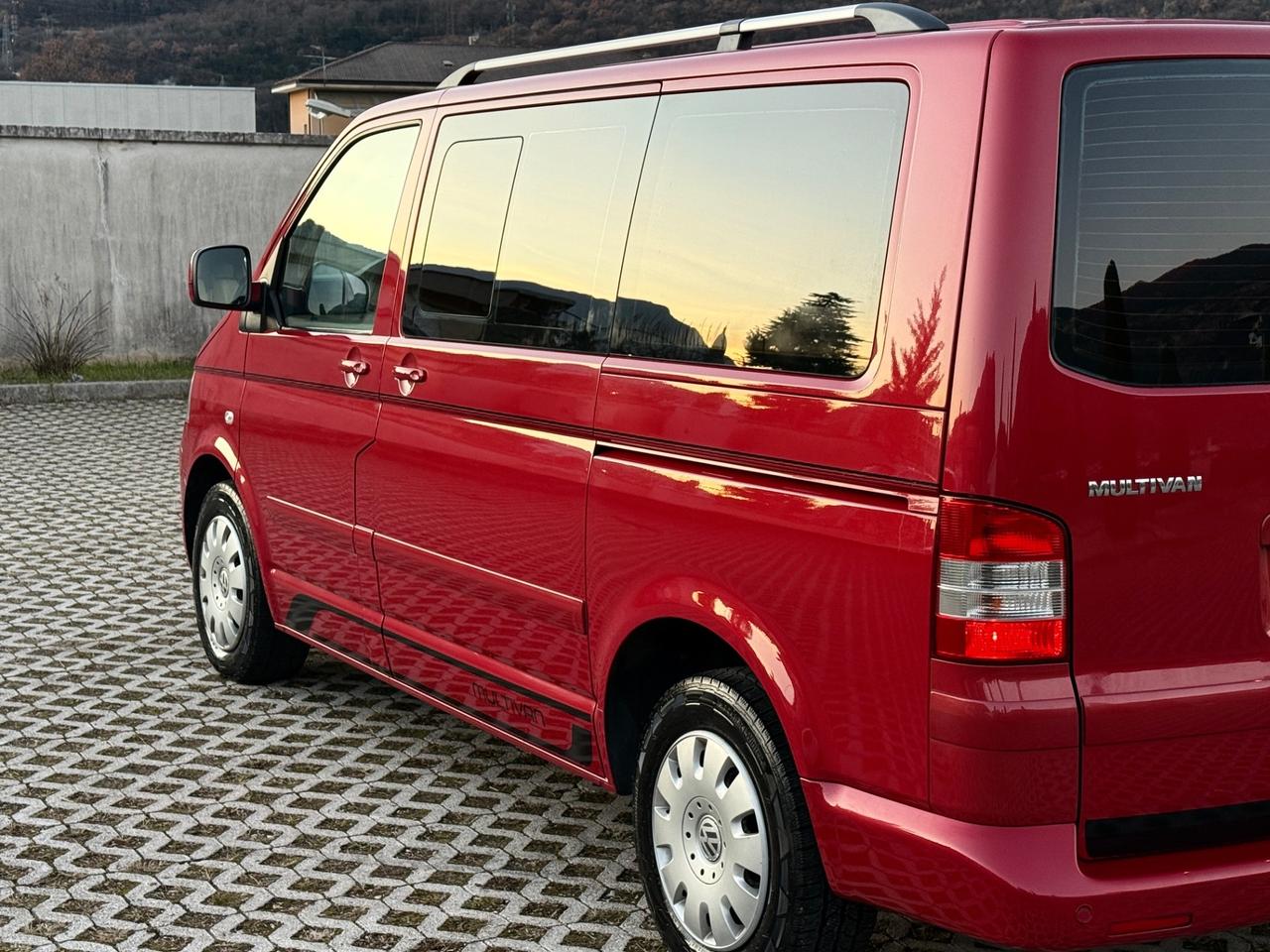 Volkswagen Multivan 2.5 TDI/174CV 4motion Highline