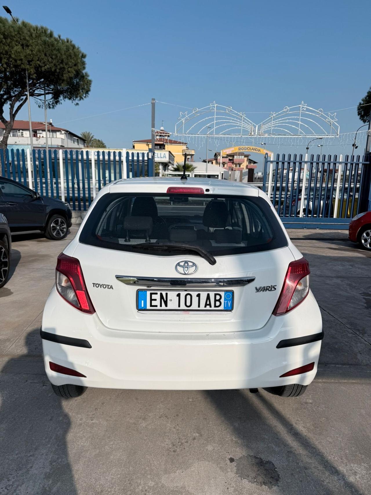 Toyota Yaris 1.4 D-4D 5 porte Lounge