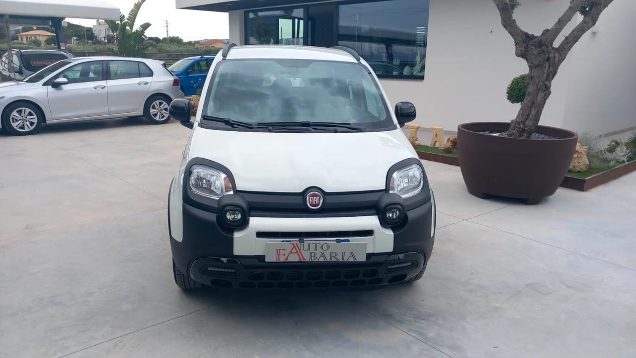 Fiat Panda 1.2 Connected by Wind cross