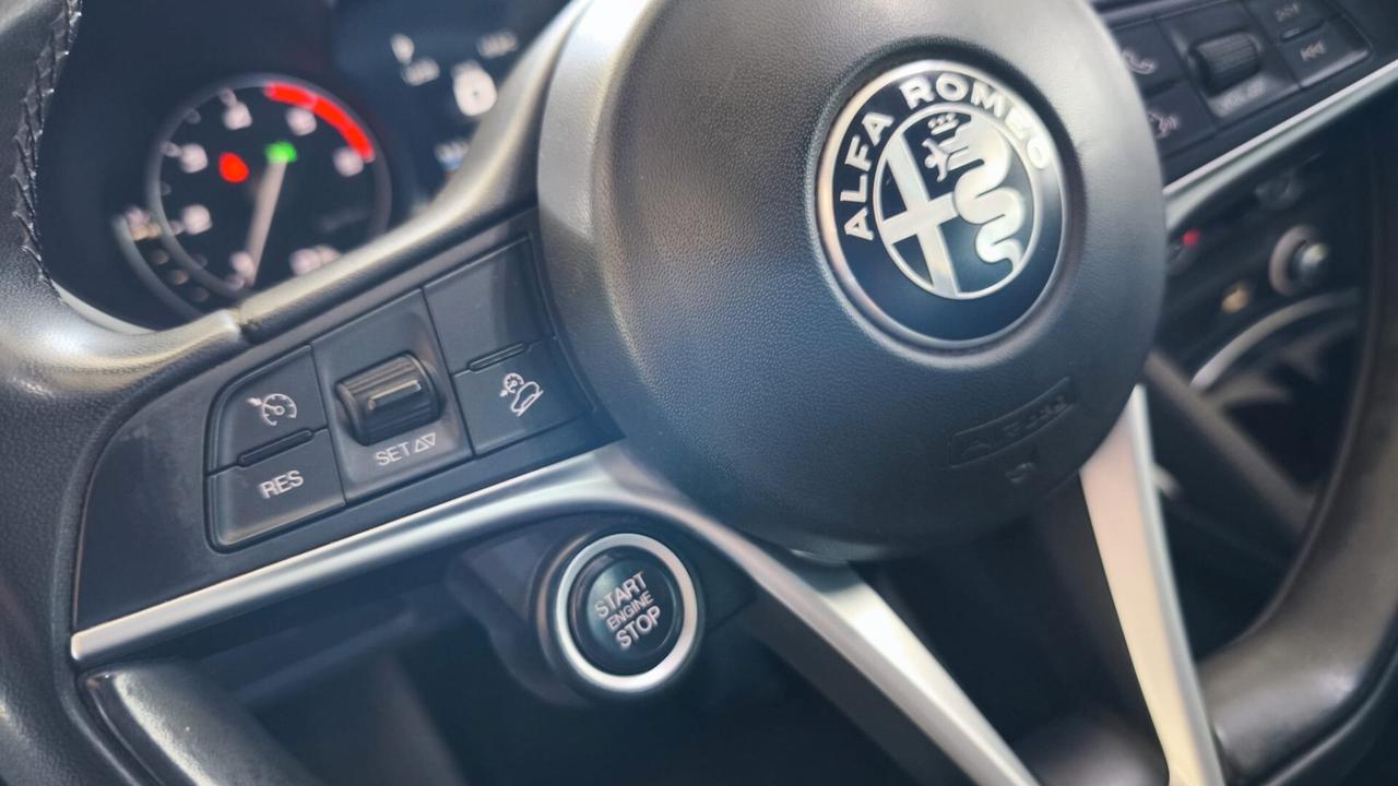 Alfa Romeo Stelvio 2.2 Turbodiesel 190 CV AT8 Q4 Super