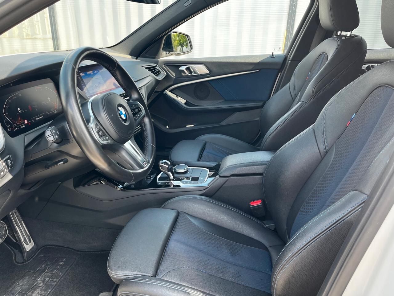 Bmw 116 116d 5p. Msport