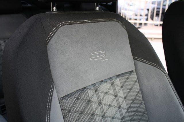 VOLKSWAGEN Taigo 1.0 TSI 115 CV R-Line