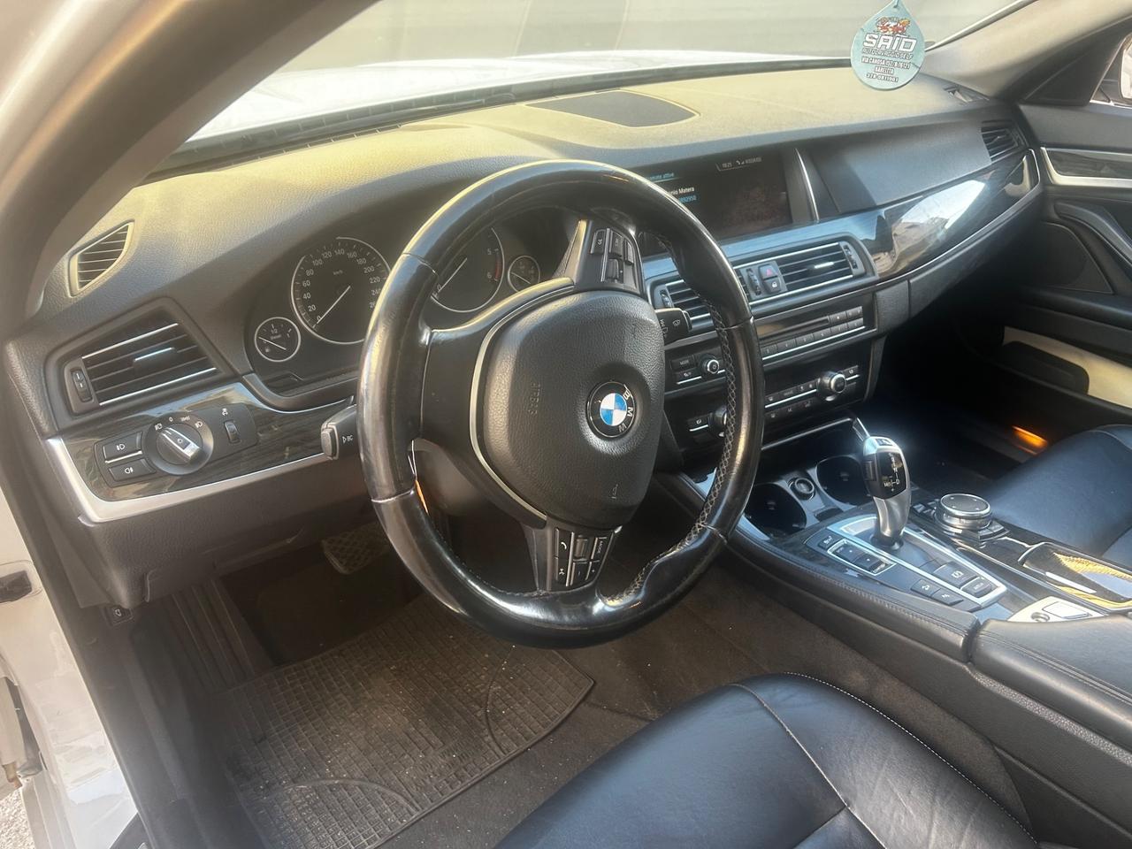 Bmw 520 520d xDrive Luxury
