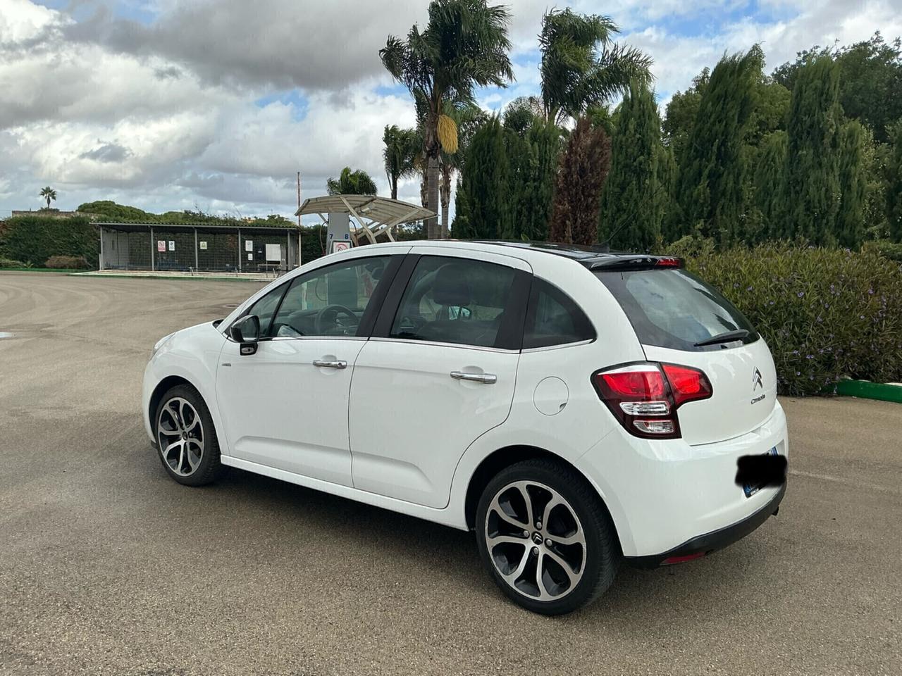 CITROEN C3 EXCLUSIVE 1.2 BENZINA CAMBIO AUTOMATICO 2015