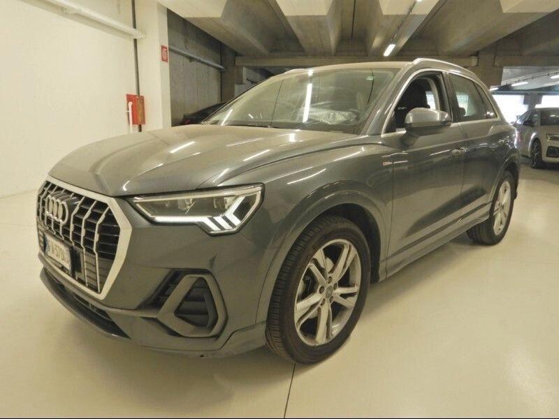 Audi Q3 35 TDI S tronic S line edition