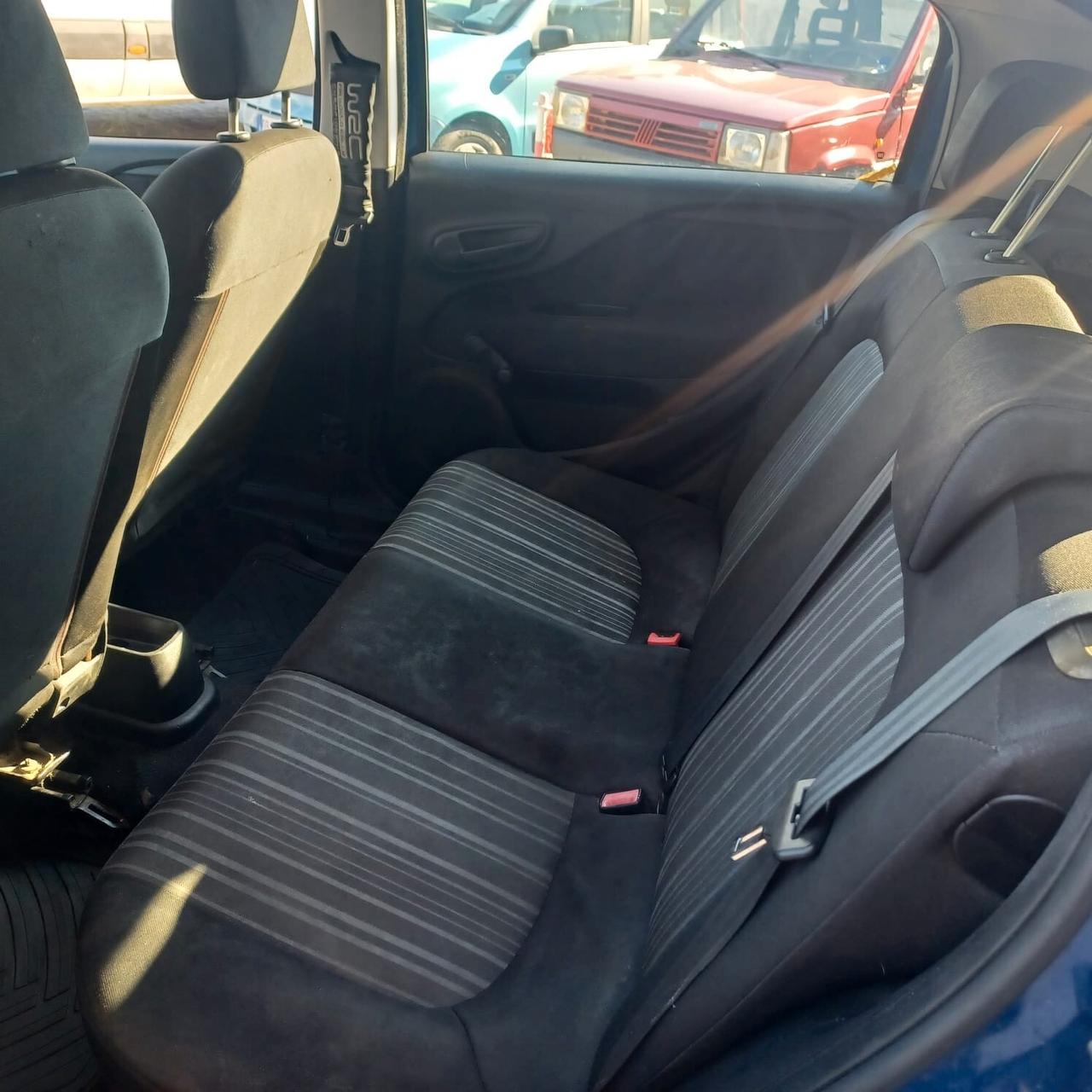 126628KM PUNTO EVO 1.4 NEOPATENTATI BEN CONSERVATA