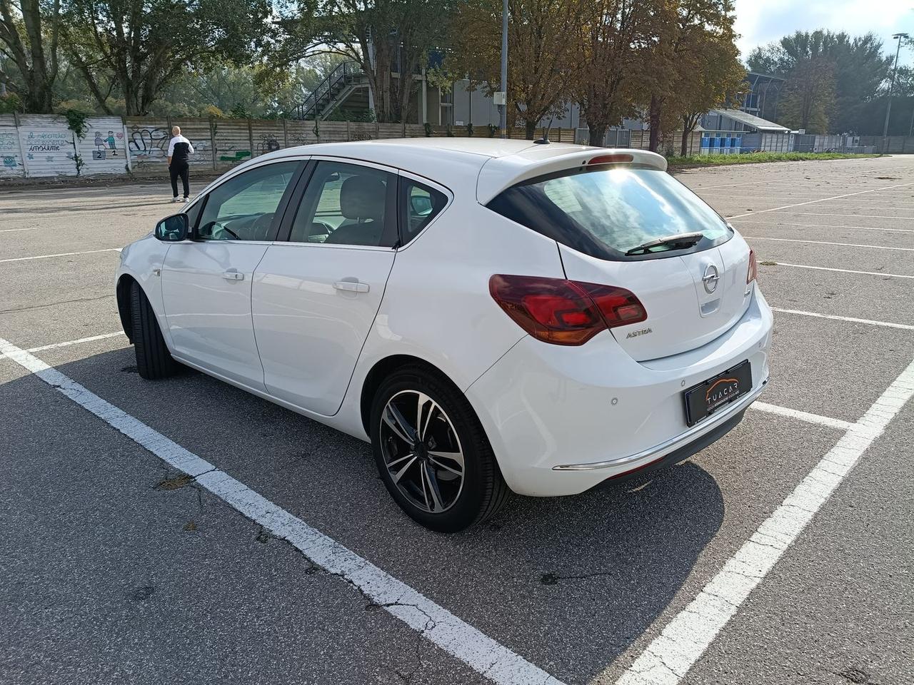 Opel Astra Cosmo 1.6 CDTI #50878