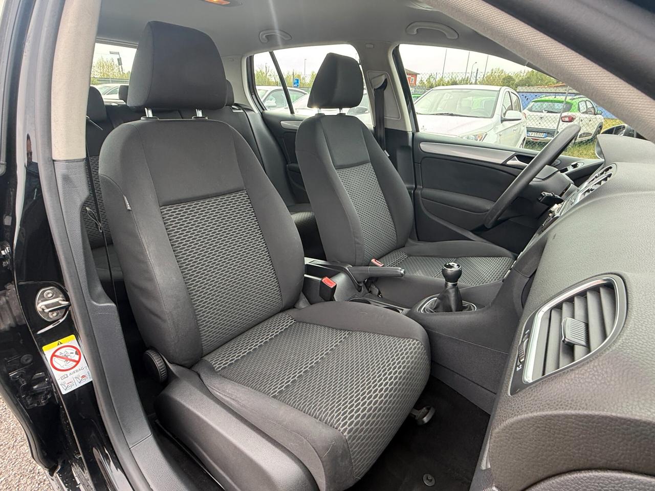 Volkswagen Golf 1.6 TDI DPF 5p. Highline