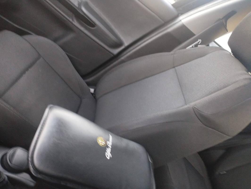 Alfa Romeo Giulietta 1.6 jtdm(2) Distinctive