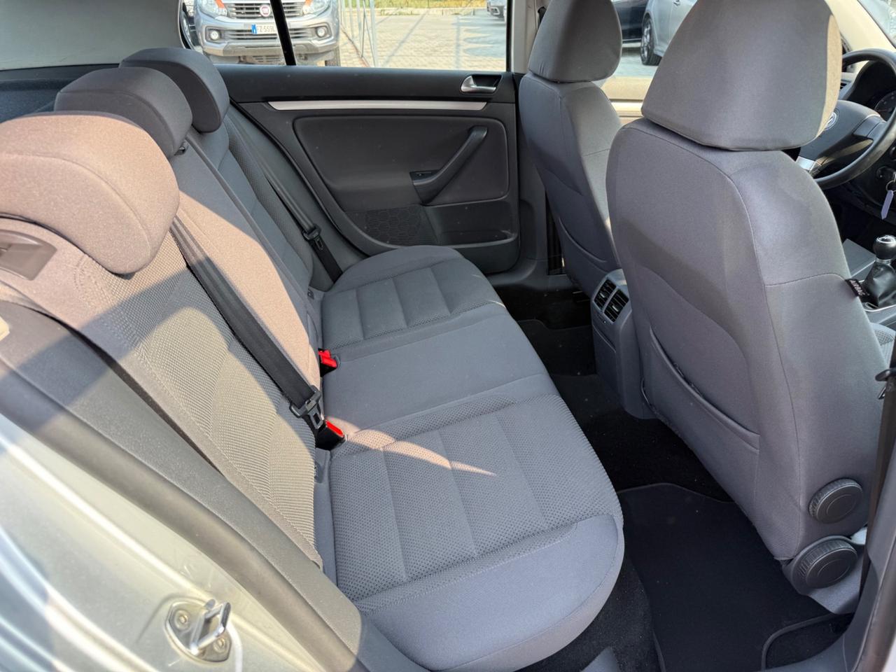Volkswagen Golf 1.6 5p. Comfortline UNICO PROPRIETARIO
