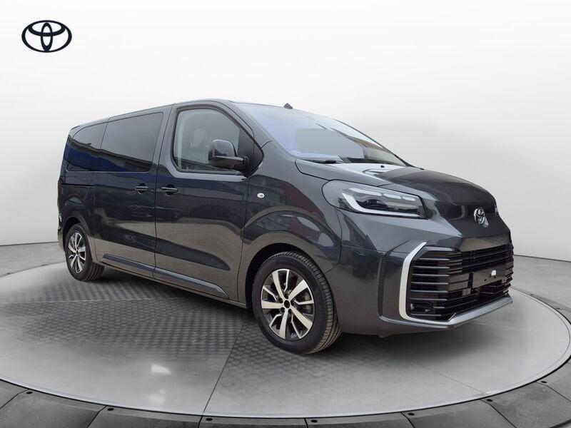 Toyota Proace Verso 2.0D 144 CV L1 Medium D Executive