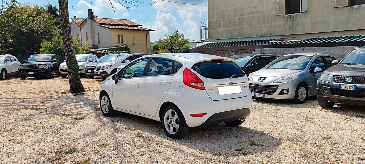 Ford Fiesta 1.2 82 CV 5 porte Titanium