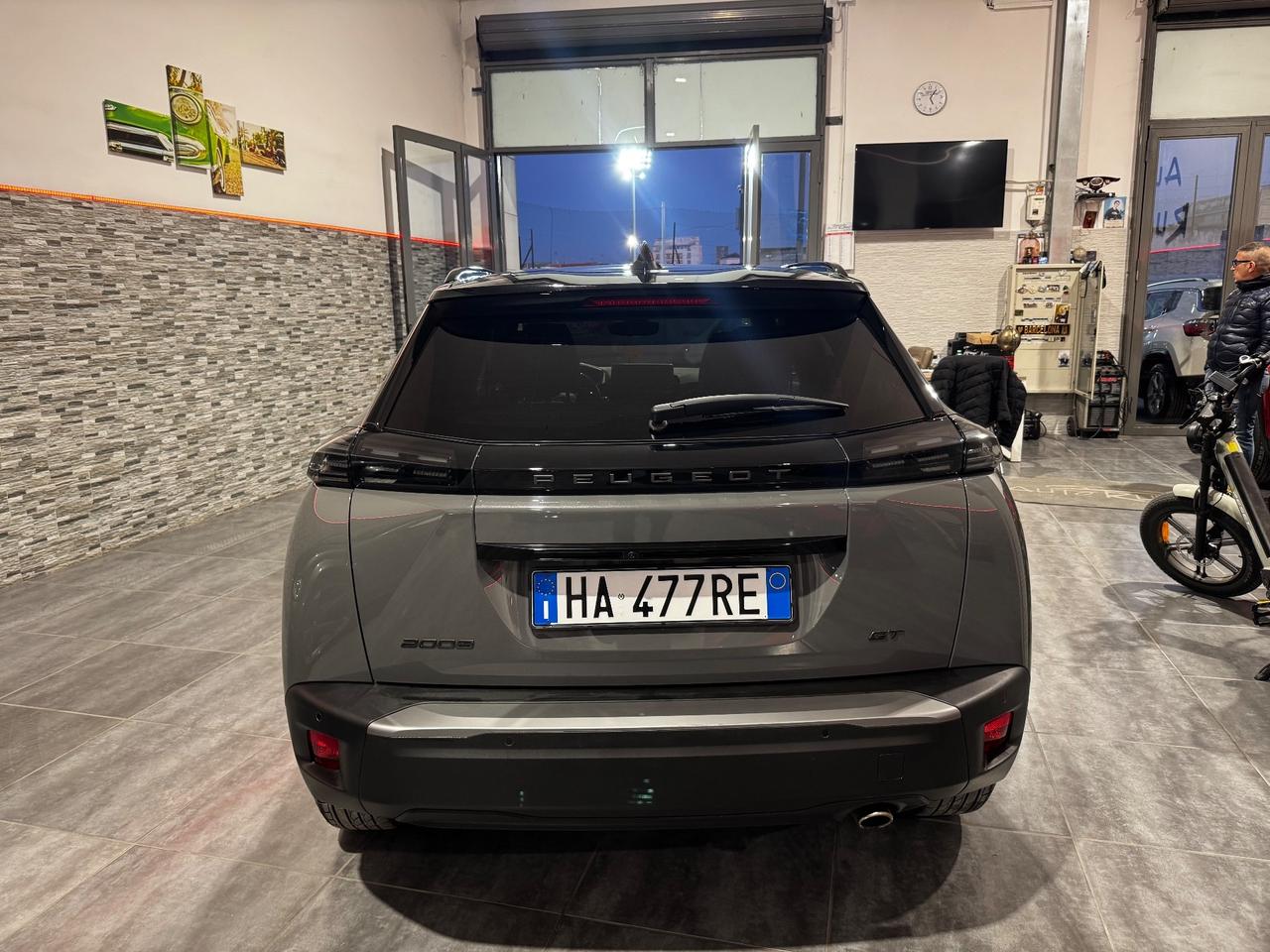 Peugeot 2008 BlueHDi 130 S&S EAT8 GT