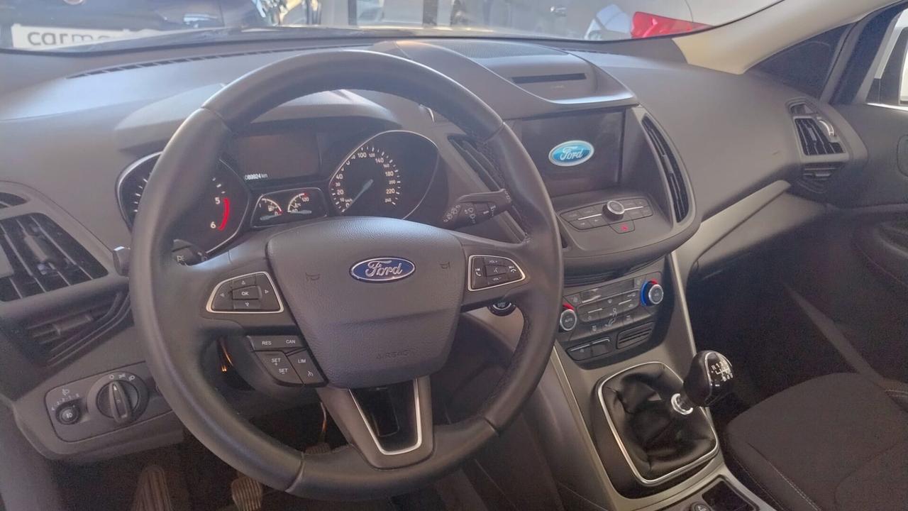 Ford Kuga 1.5 TDCI 120 CV S&S 2WD Titanium