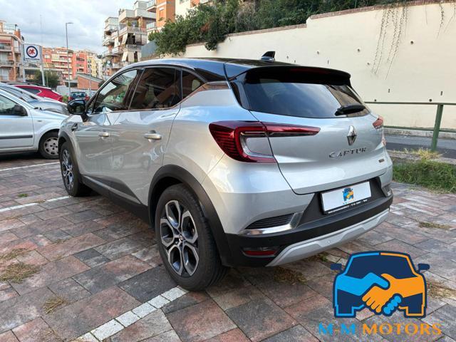 RENAULT Captur E-Tech Techno Fast Track 145 cv