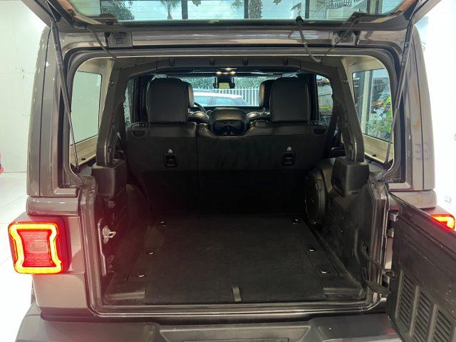 JEEP Wrangler Unlimited 2.2 Mjt II Sahara tua da ?449,00 mensili