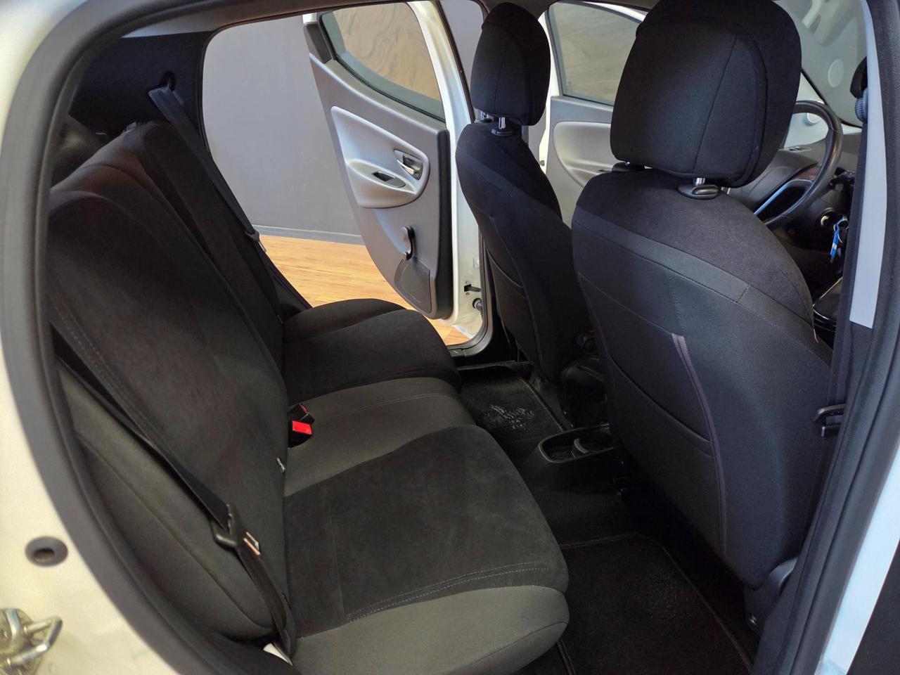 Lancia Ypsilon 5 Porte Ypsilon 0.9 t.air Platinum s&s 85cv dfn