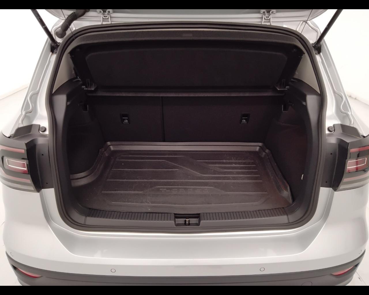 VOLKSWAGEN T-Cross 2019 - T-Cross 1.0 tsi Advanced 110cv