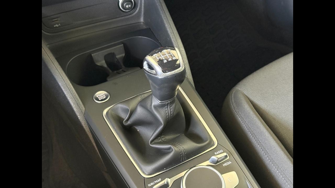 AUDI Q2 I 2021 - Q2 30 1.0 tfsi Admired