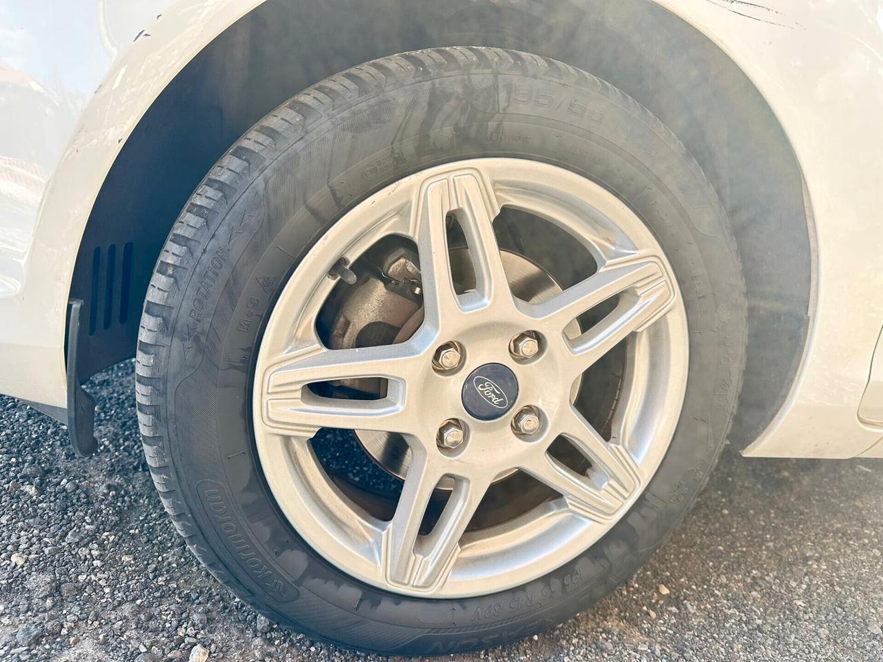 Ford Fiesta 1.5 TDCi 75CV 5 porte Titanium